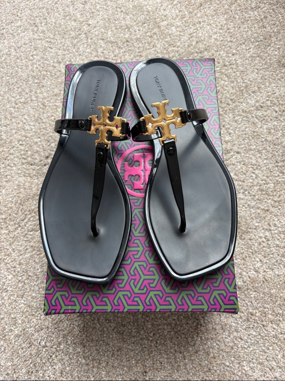 Tory Burch Black Patent Roxanne Thong Sandals with Gold Logo